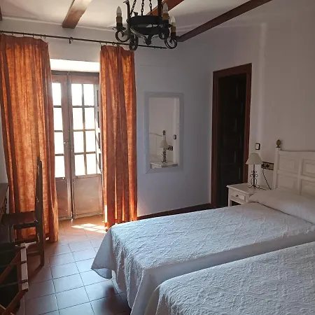 Hotel Real De 2*
