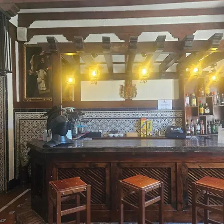 Real De 2* זמורה