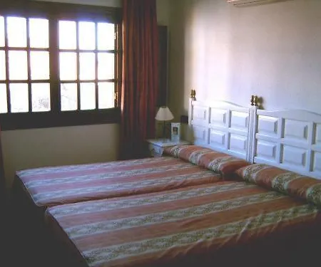 Hotel Real De 2*