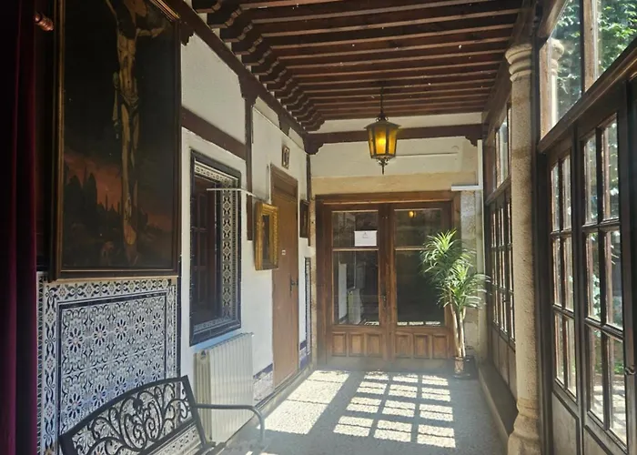 Real De 2* ثامورا